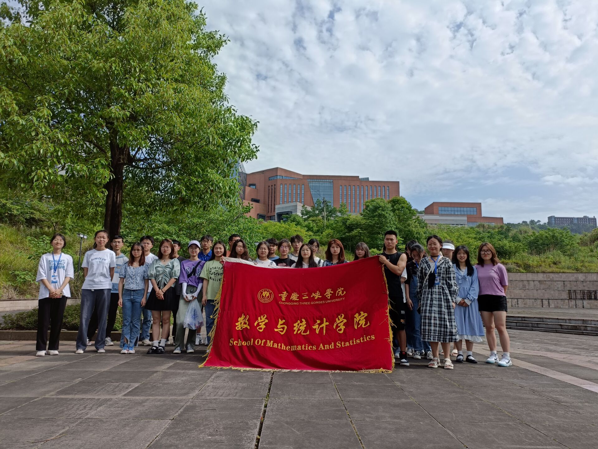 1686012342700035.jpg 1686012342700035.jpg